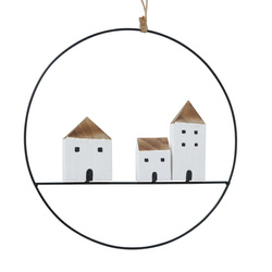Decor de perete cu case din lemn, GOTAN, Ø 28 cm