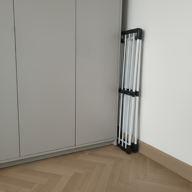 Uscător telescopic pentru rufe, 100-163 cm, LALEA