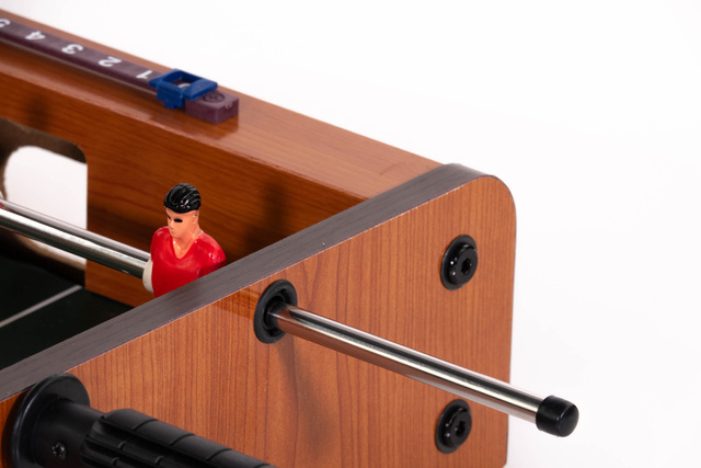 Fotbal de masă din lemn