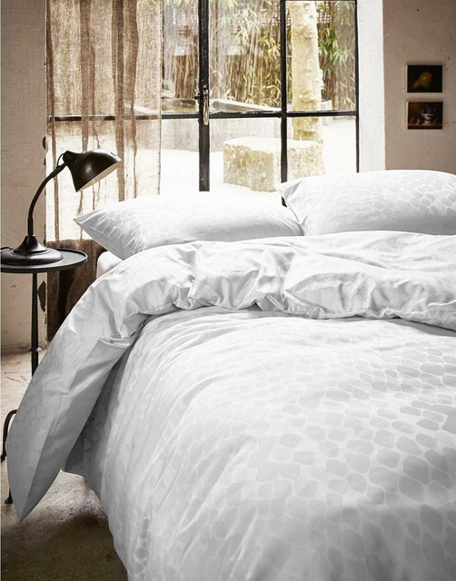 Set de lenjerie din satin de bumbac în nuanța albă, 200 x 220 cm, Essenza