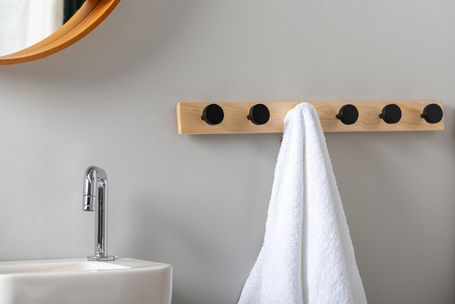 Suport pentru haine de perete KNOBS, 60 cm