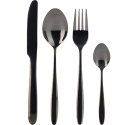 Set tacâmuri pentru 6 persoane în negru