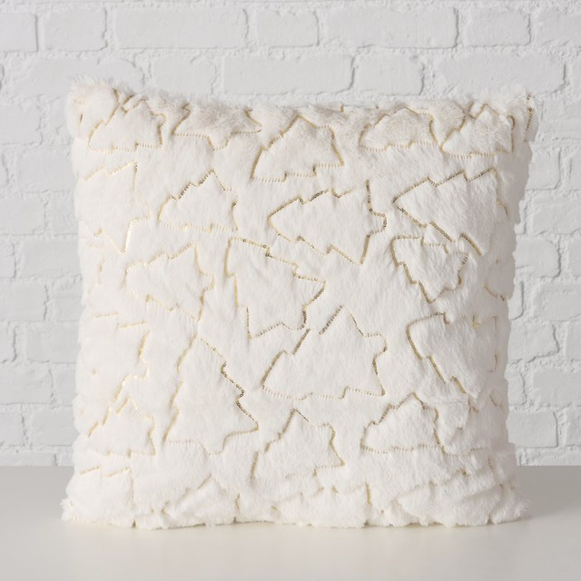 Perna pufoasă cu model brodat JAMES, 45 x 45 cm