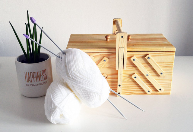 Suport de ață din lemn – suport clasic pentru ață cu 5 compartimente