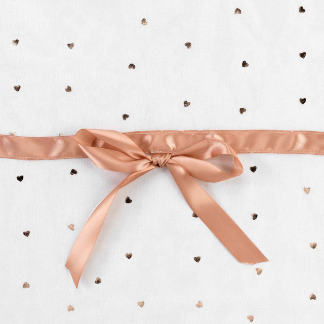 Perdea cu garnituri și decorațiuni, 140 x 240 cm