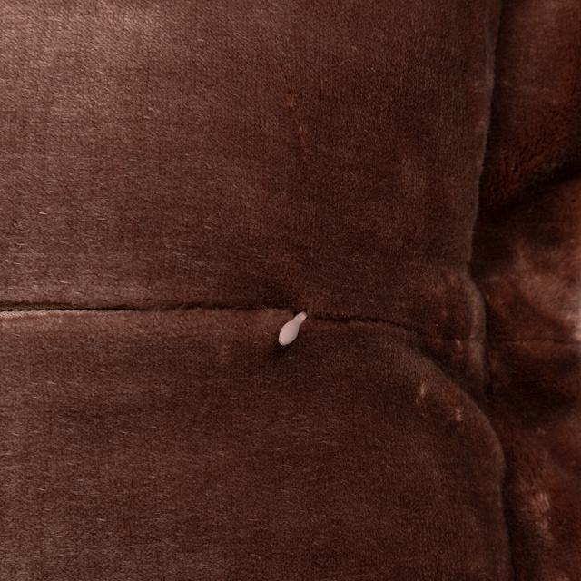 Pernă flanelată 550 Cuddly maro 38 x 58 cm