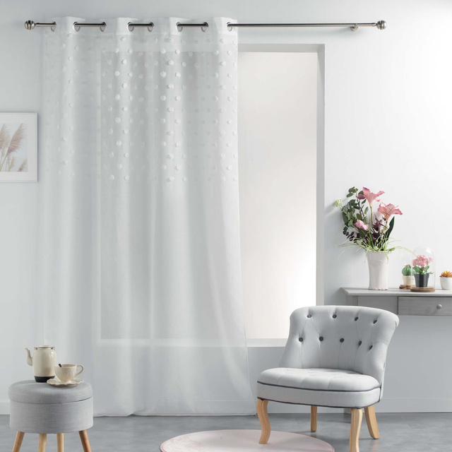 Perdea pentru sufragerie cu un decor punctat pe ochiuri, 140 x 240 cm, alb
