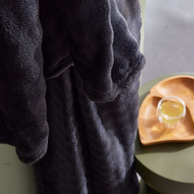 Pătură cu model în relief, 130 x 180 cm, DOUCELIN