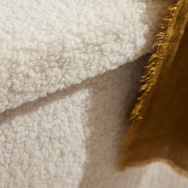 Bancă pliabilă din material buclé, 76 x 38 cm, MATCHA