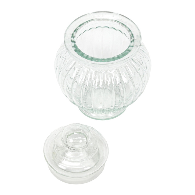 Borcan cu nervuri cu capac