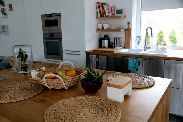 Untiera cu capac din lemn