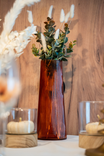 Vaza cu nervuri, inaltime 28 cm