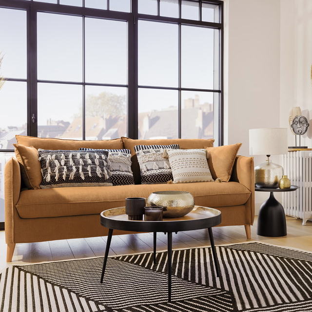 Lampa cu abajur Kais bej, baza metalica, inaltime 52 cm