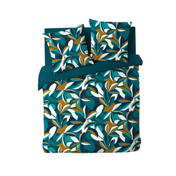 Set de lenjerie de pat cu trei piese cu model colorat, 240 x 220 cm