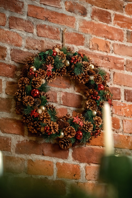 Coroană de Crăciun cu conuri de pin, Ø 50 cm