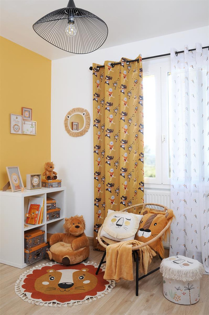 Perna pentru copii cu urechi leușor ZIMBA, 40 x 40 cm