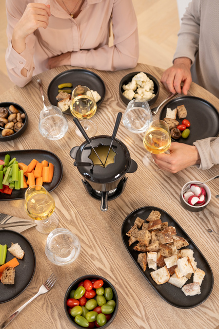 Farfurii ovale cu marginea superioara, 32,5 cm, ROBUSTE