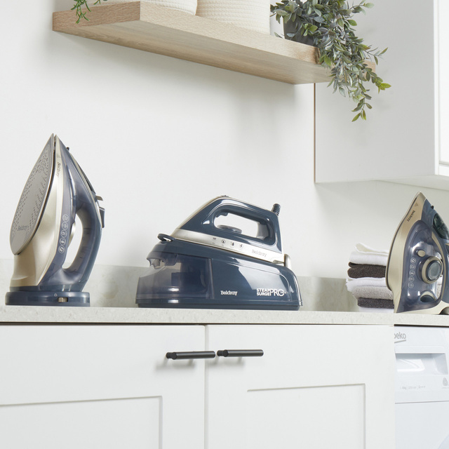 Fier de călcat cu abur Beldray 2600W, 140 g/min