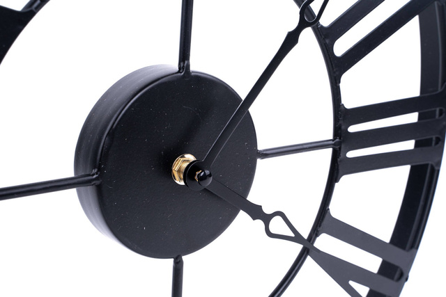 Ceas de perete cu cifre romane, Ø 37 cm, culoare neagră