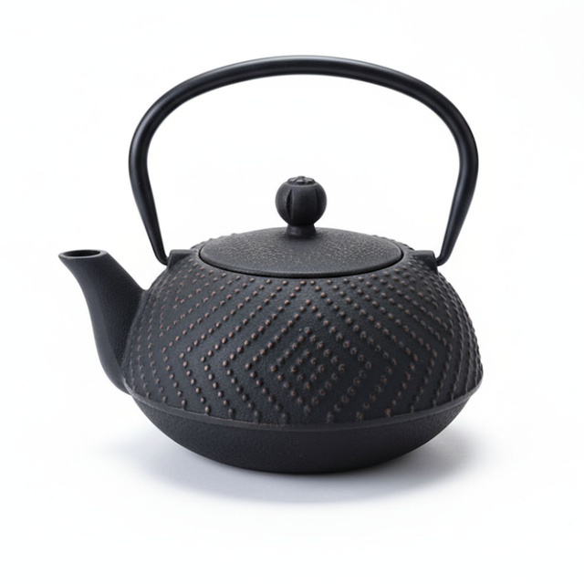 Ceainic din fontă cu infuzor KAMIN, 900 ml, negru