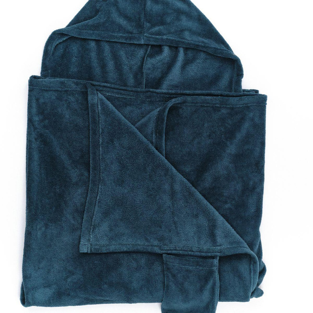 Patura cu maneci si gluga, Essential, marime universala, 115 x 165 cm