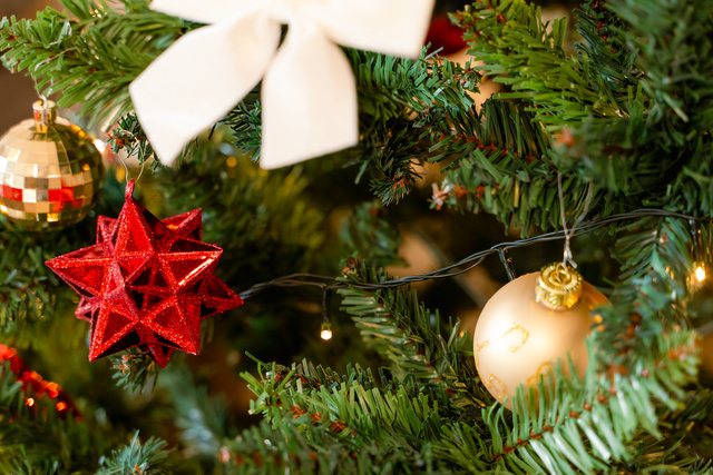 Stele spațiale din plastic, 4 buc, Ø 7,5 cm