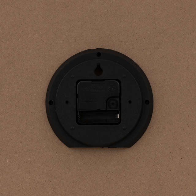 Ceas din lemn Ivana maro diametru 55 cm