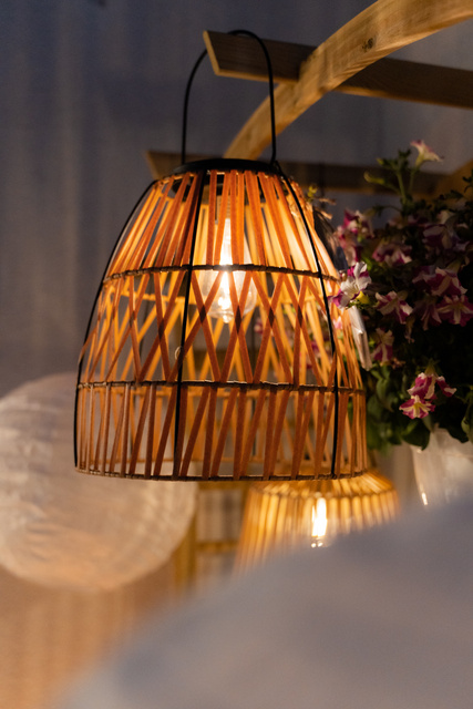 Felinar solar pentru balcon Esha, inaltime 32,5 cm