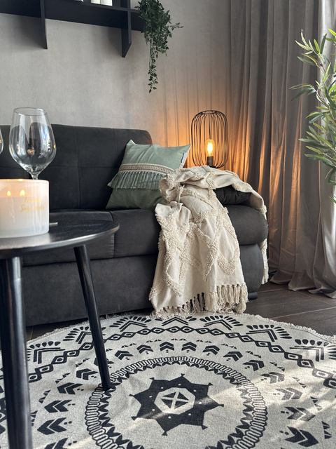 Covor decorativ în stil boho, culori alb-negru, Ø 120 cm