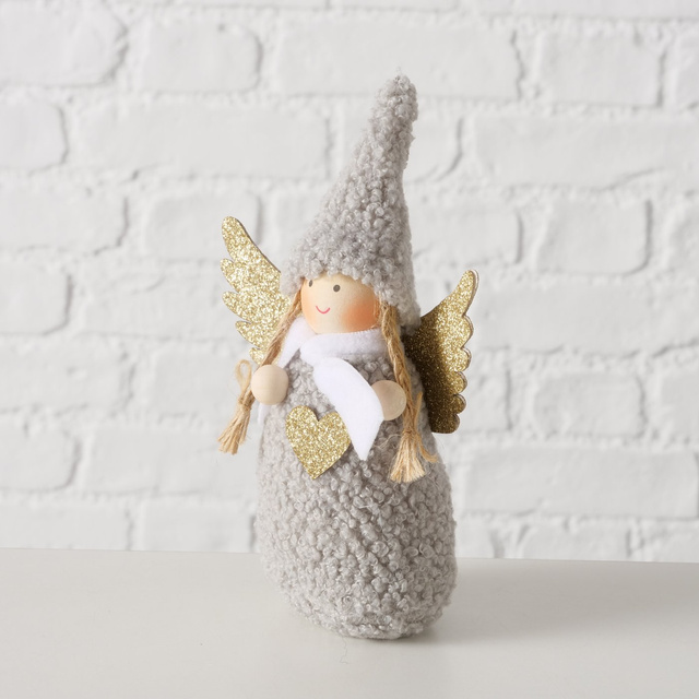 Figurina AMIA îngeraș în hăinuțe moi, înălțime 16 cm