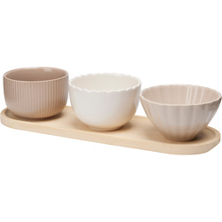 Boluri pentru gustări NOBI, 3 recipiente și un platou lung.