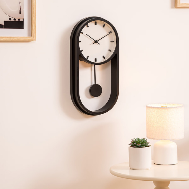 Ceas din plastic negru Anton 39 x 20 cm