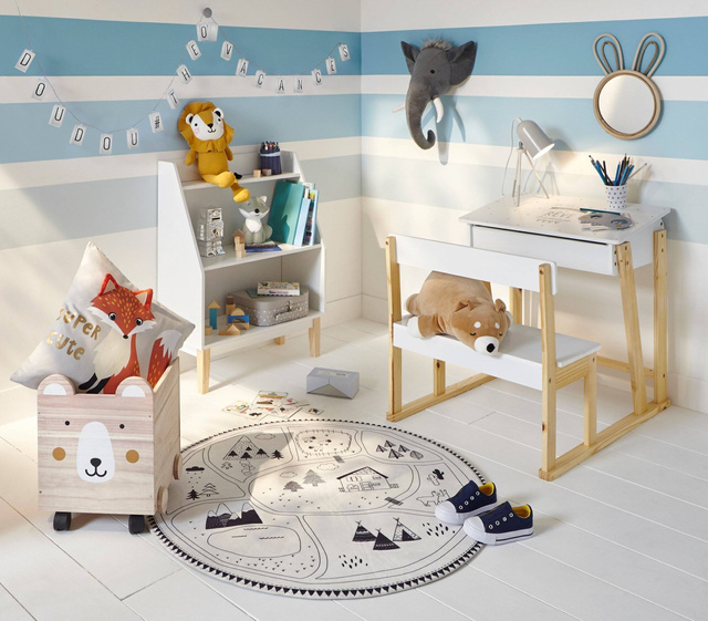 Oglinda decorativa pentru copii IEPURE, 24x38 cm