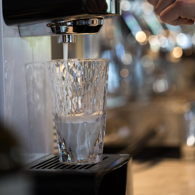 Pahar inalt CLUB EXTRA pentru bauturi, KOZIOL