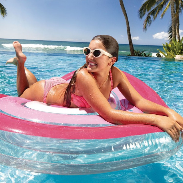 Saltea gonflabila in forma de inima LOVE