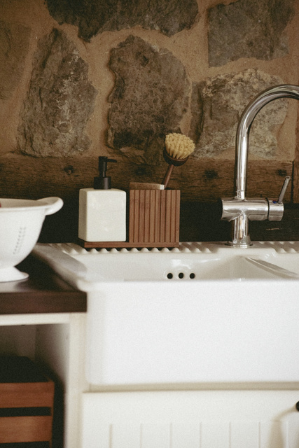 Dozator de lichide cu organizator din bambus MERA