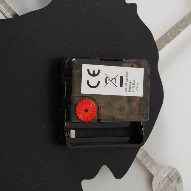 Ceas de perete Union, metal cu limbile aurii