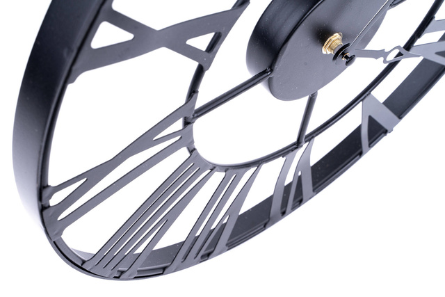 Ceas de perete cu cifre romane, Ø 37 cm, culoare neagră