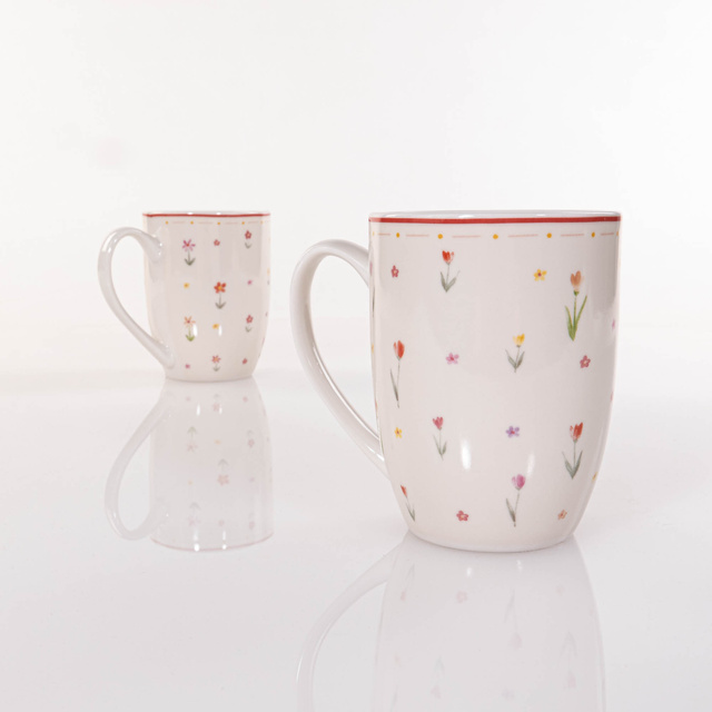 Cana de portelan model floral Blumi, 350 ml