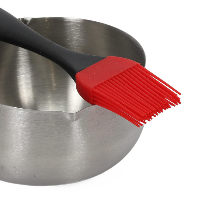 Cratita cu pensula pentru marinarea alimentelor, pentru sosuri