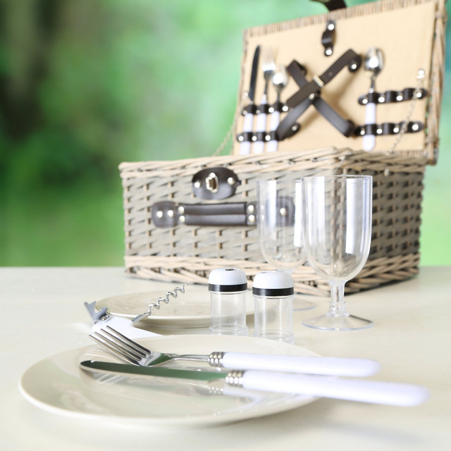 Cos de picnic din rachita cu accesorii ARIEGE, 28 x 18 cm