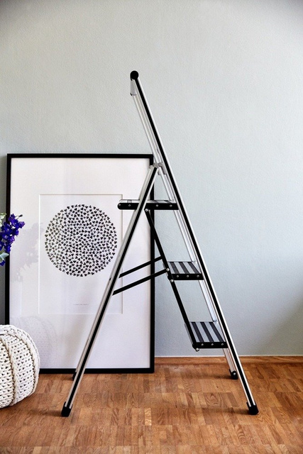 Scară din aluminiu, cu 3 trepte, WENKO, gri