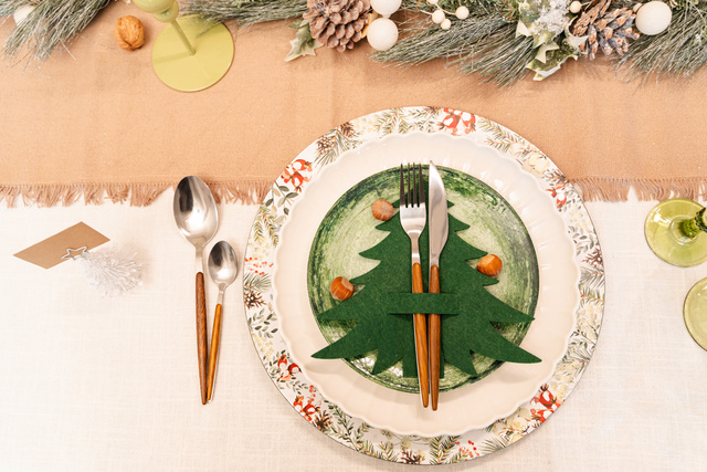 Platou din spumă cu motiv brad de Crăciun, Ø 33 cm