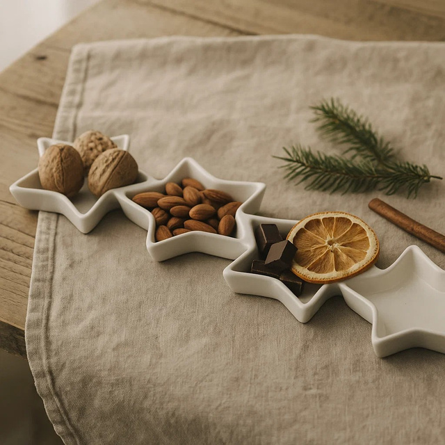 Platou pentru aperitive în formă de stele, 30 x 9 cm
