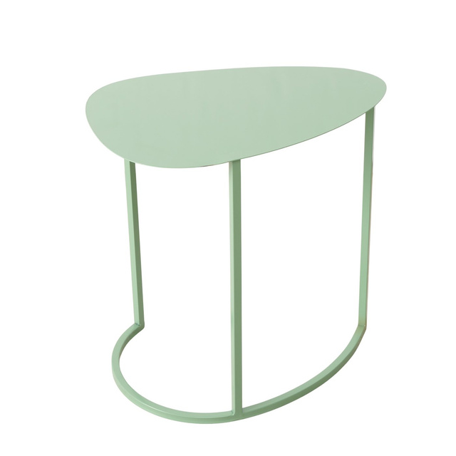 Set de două măsuțe de cafea JERRY, în formă de lacrimă, din metal.