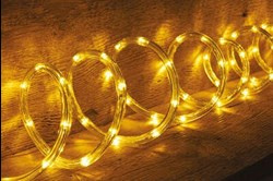 Instalatie de exterior, sub forma de spirala, 324 LED-uri