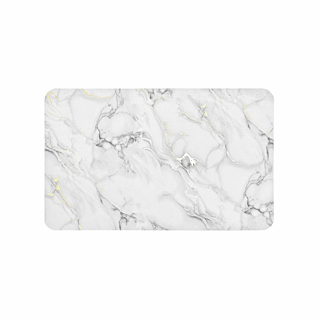 Covor de baie cu imitație de marmură și decorațiuni aurii, 50 x 80 cm