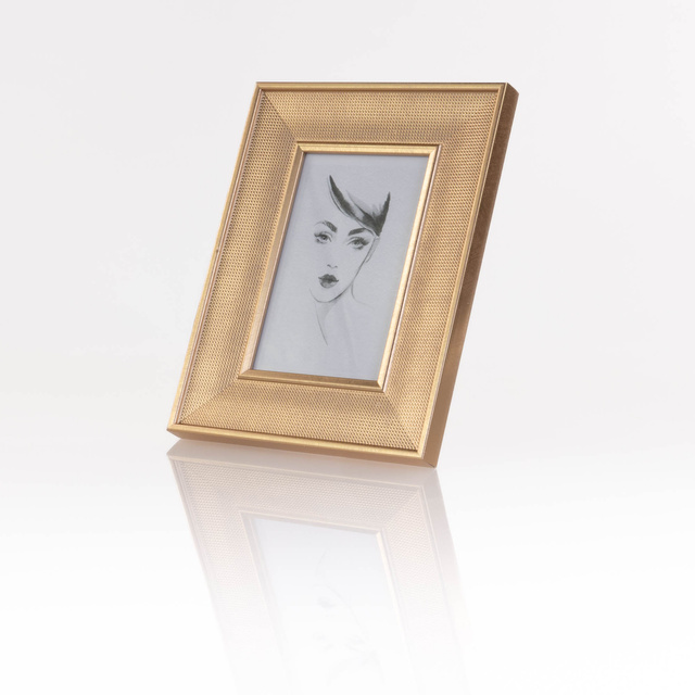 Ramă aurie pentru fotografie, 17,5 x 22,5 cm