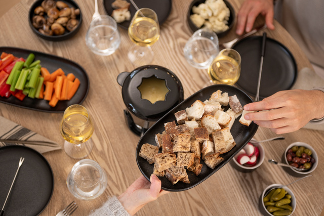 Farfurii ovale cu marginea superioara, 32,5 cm, ROBUSTE