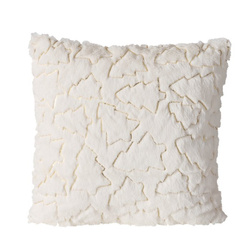 Perna pufoasă cu model brodat JAMES, 45 x 45 cm